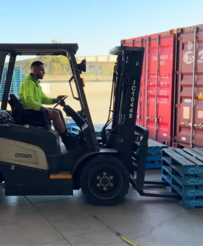 Homepage - Section 5 - Our Sectors - Manufacturing & Industrial Goods